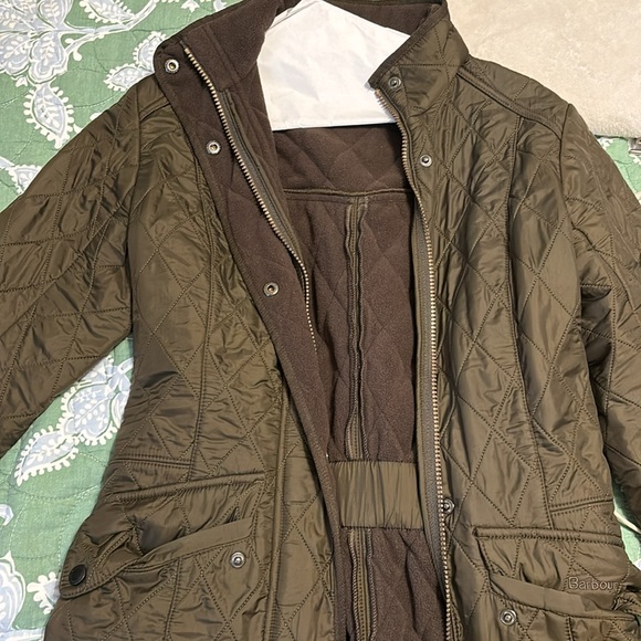 Barbour Cavalry Polarquilt Quilted Jacket size 4 in Olive - Picture 4 of 4